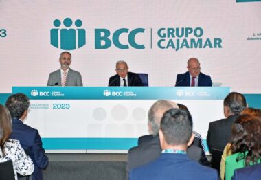 La financiación del Grupo Cajamar a empresas y familias generó en 2022 un impacto de 9.947 millones de euros