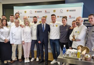 La Junta muestra su apoyo al sector de la micología y la gastronomía en la XXII edición de las jornadas Buscasetas-Tierra de Sabor