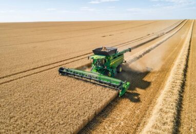 John Deere presenta sus nuevas cosechadoras de sacudidores T5 y T6