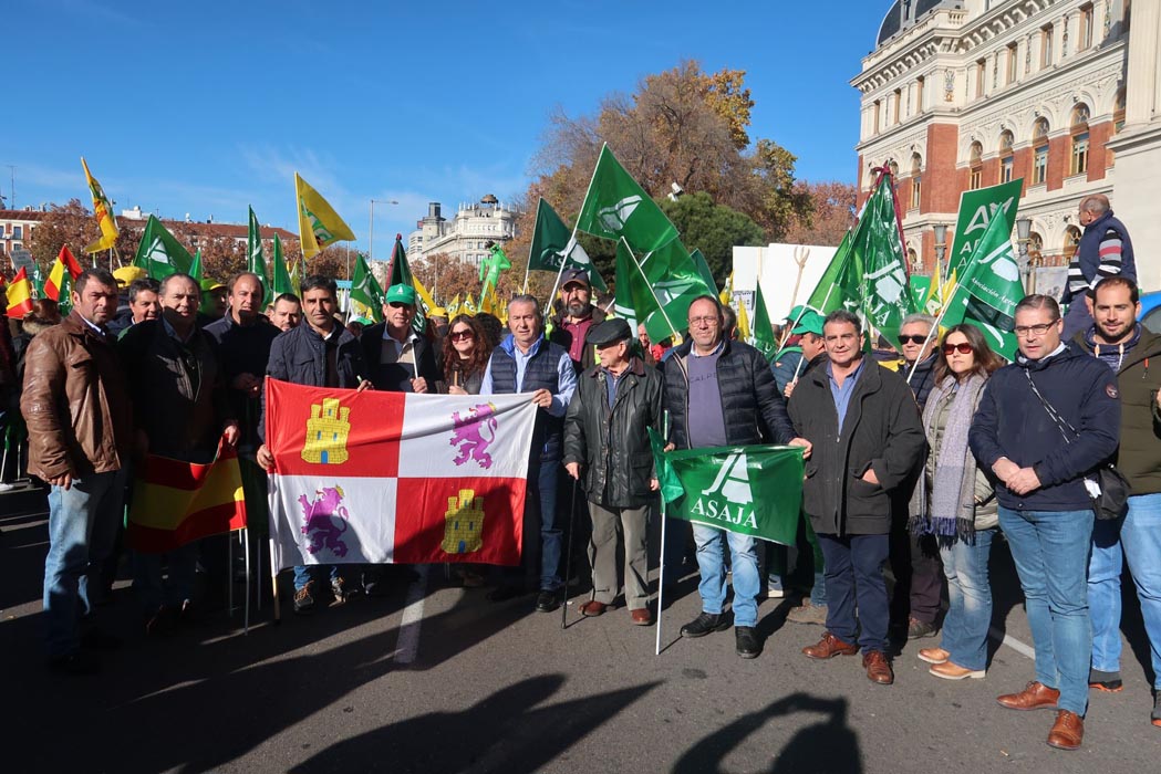 Los agricultores de Castilla y León llevan a Madrid su ira ante la falta de rentabilidad y las nulas soluciones políticas