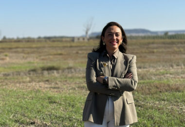 Entrevista a María González Corra en empresa agraria